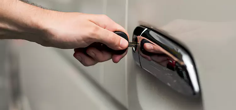 Why Choose Our Auto Locksmith Team in Glenvar Heights, FL?